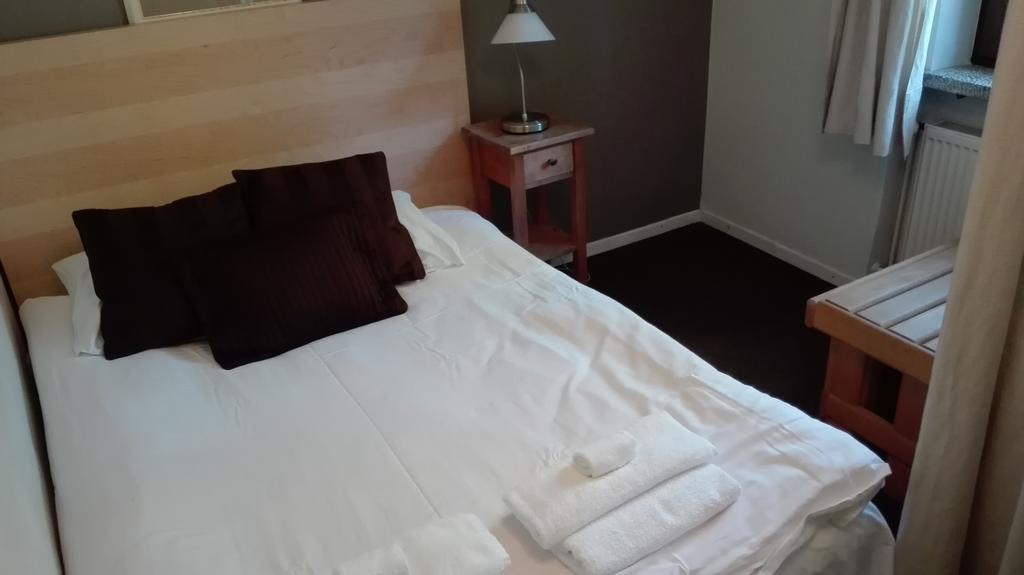 Villa Le Matin Konstancin-Jeziorna Exteriör bild