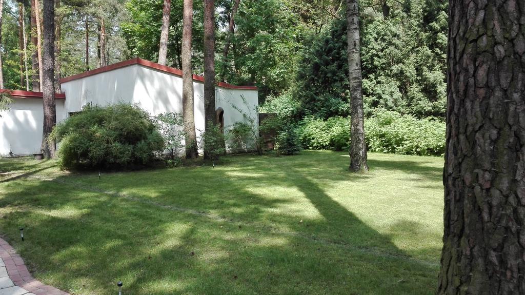Villa Le Matin Konstancin-Jeziorna Exteriör bild